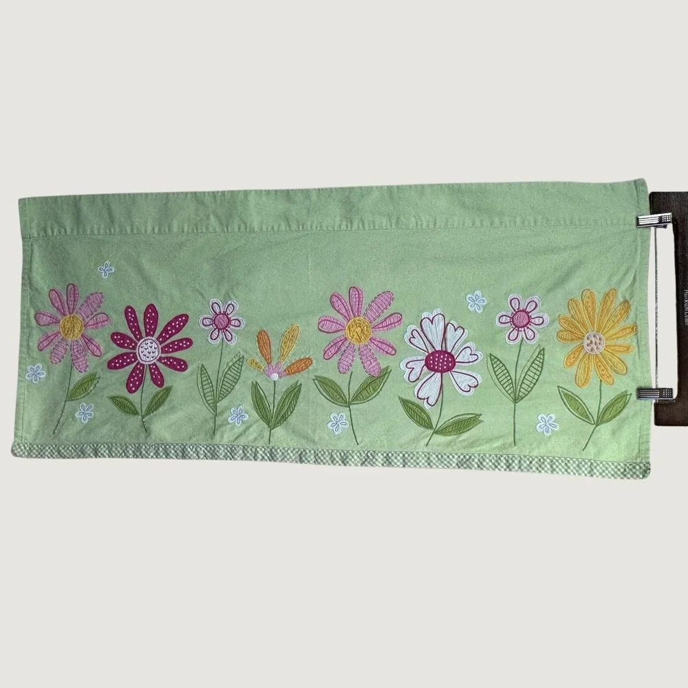 Pottery Barn Kids Window Valance 18x42 Green Floral Embroidered Cottagecore VTG